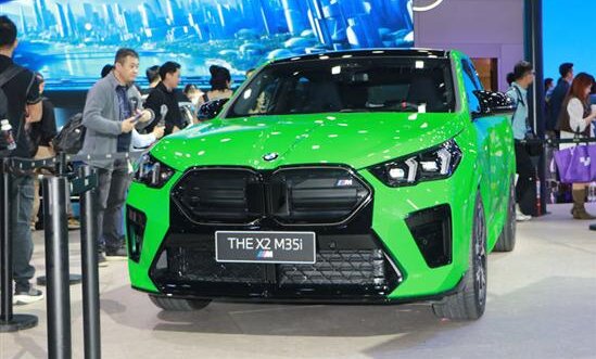 luxury car van luxury car van
