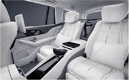 Interiorul GLS450 este actualizat la GLS600 cu până la 50 de accesorii, lumini de atmosferă, ansamblu scaun, panouri decorative etc.