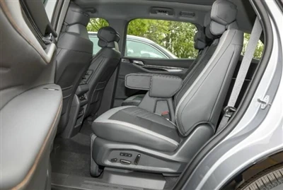 Ford Edge L-Big SUV cu șapte locuri