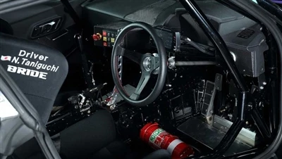 Mașină Toyota GR Supra Drift Modificată HKS Echipată Cu Motor 2JZ.