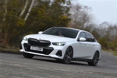 BMW Seria 5 Core And Heart” ale mărcii sale