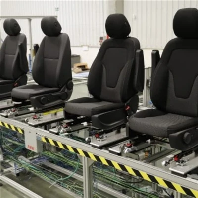 Procesul de producție a scaunelor auto